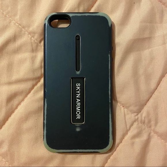 🥀IPHONE SE CASE - Picture 1 of 6